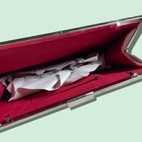 NWOT Red Orange Pink Blue Teal Wave Rainbow Soft Clutch Purse - Picture 6 of 9